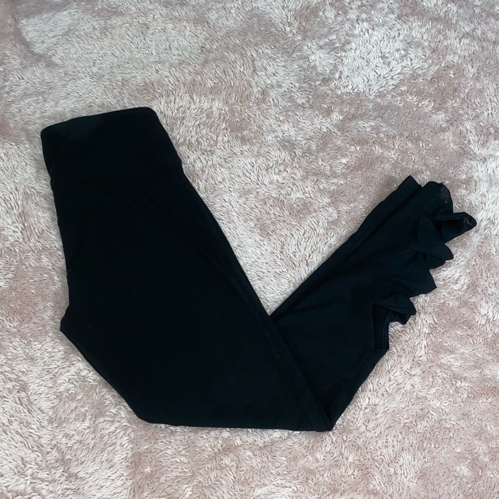 NWOT Victoria’s Secret Cutout Leggings